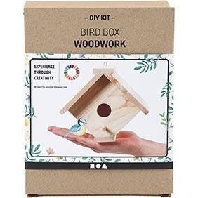 DIY Wooden Bird Box - Crafty Inventors